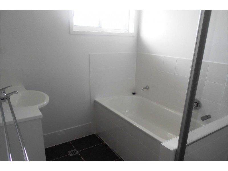 20 Tippett Crescent, Gracemere QLD 4702