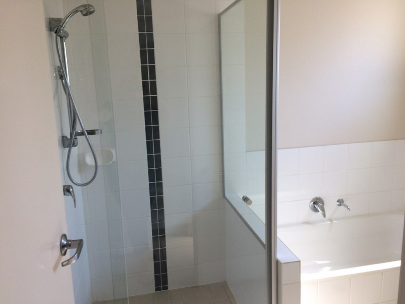 4 Press Court, Gracemere QLD 4702