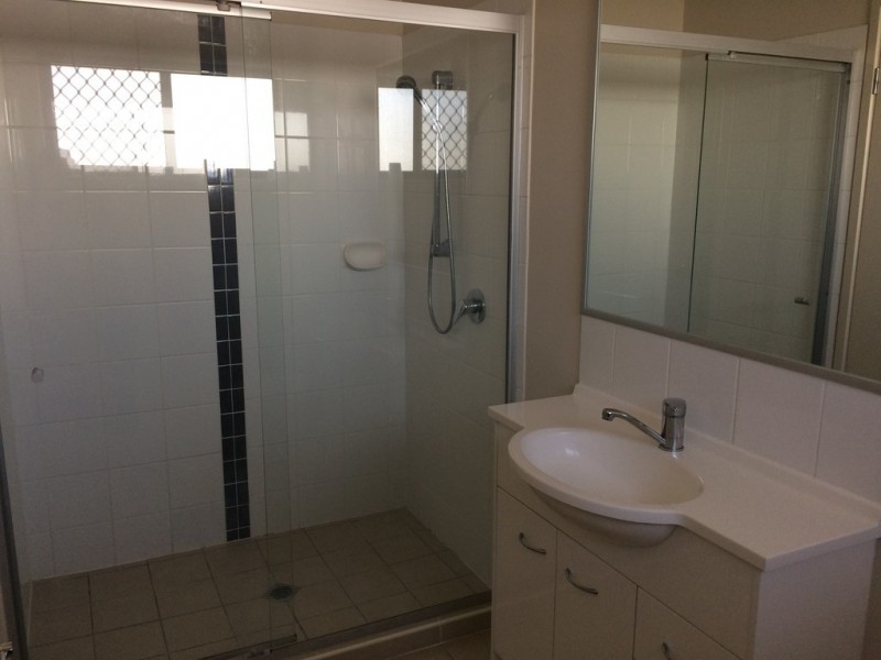 4 Press Court, Gracemere QLD 4702