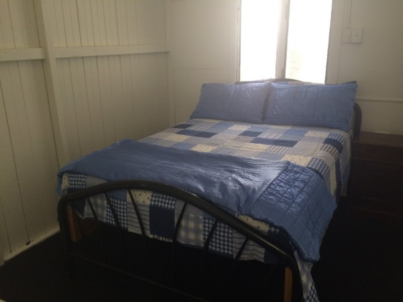 1/2 Morgan Street, Mount Morgan QLD 4714