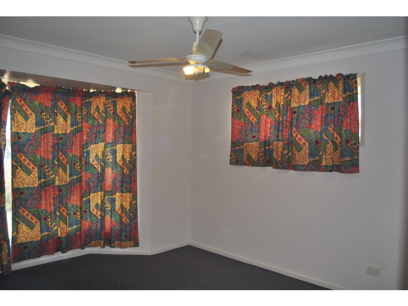 3 Mathias Place, Kawana QLD 4701