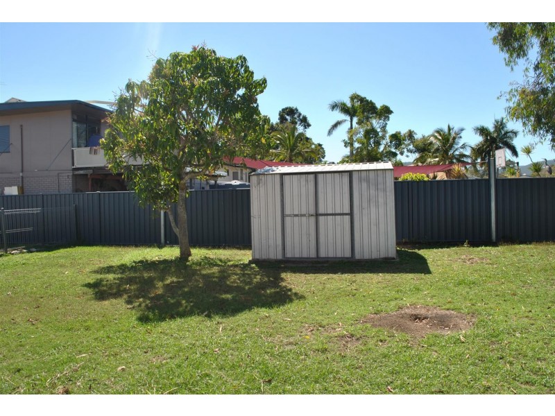 3 Mathias Place, Kawana QLD 4701