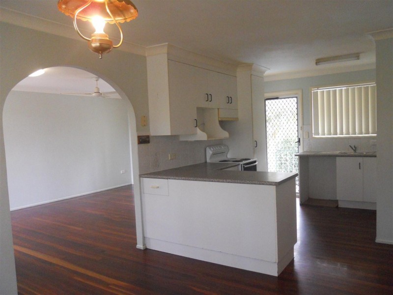 12 Cassar Street, Gracemere QLD 4702