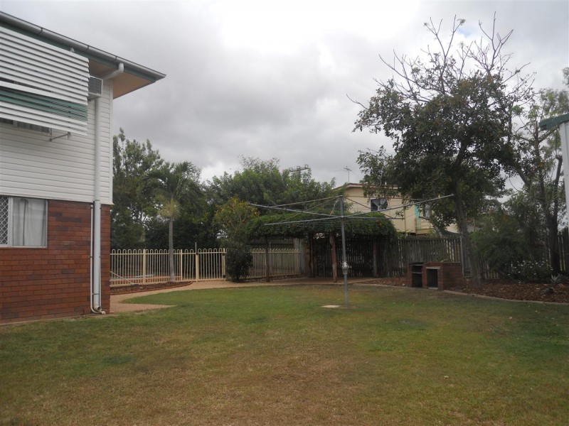 12 Cassar Street, Gracemere QLD 4702