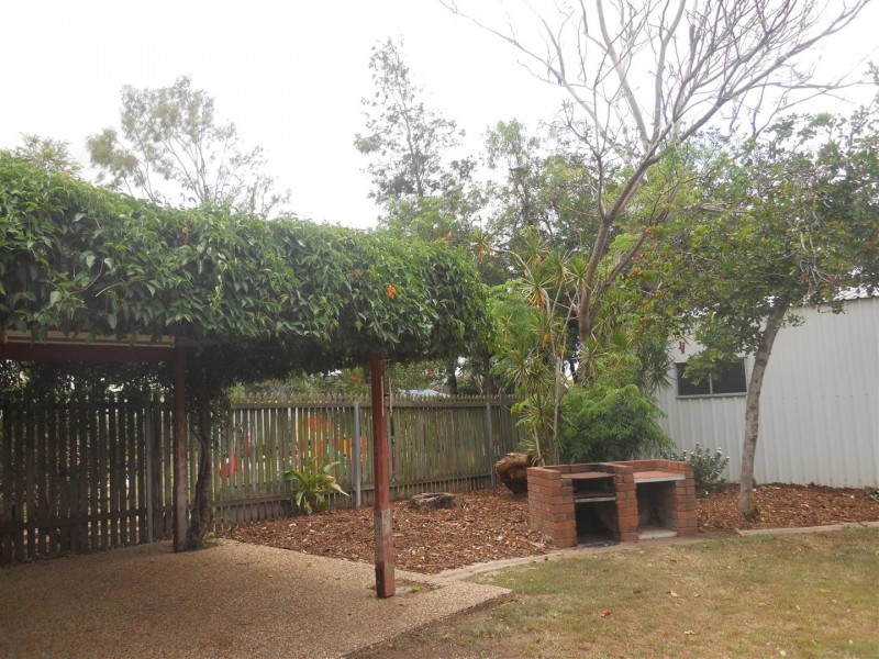 12 Cassar Street, Gracemere QLD 4702