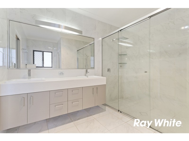 81 Clifton Street, Gracemere QLD 4702