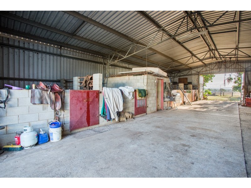 89 Boys Road, Alton Downs QLD 4702