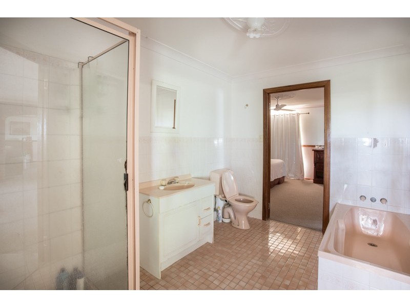 89 Boys Road, Alton Downs QLD 4702