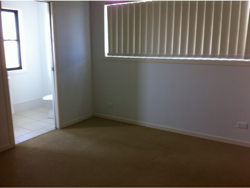 5 Chatterton Boulevard, Gracemere QLD 4702