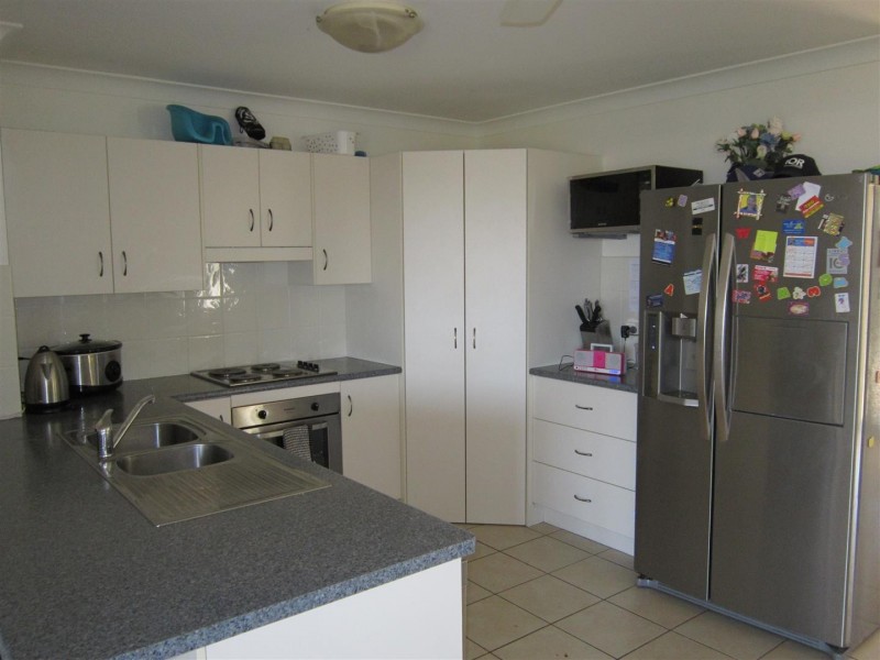 1 Zamia Way, Gracemere QLD 4702