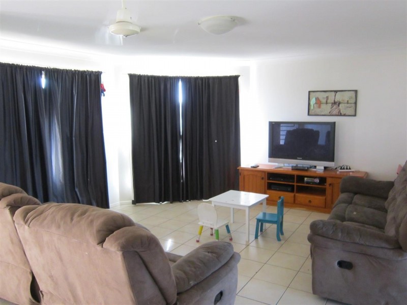 1 Zamia Way, Gracemere QLD 4702