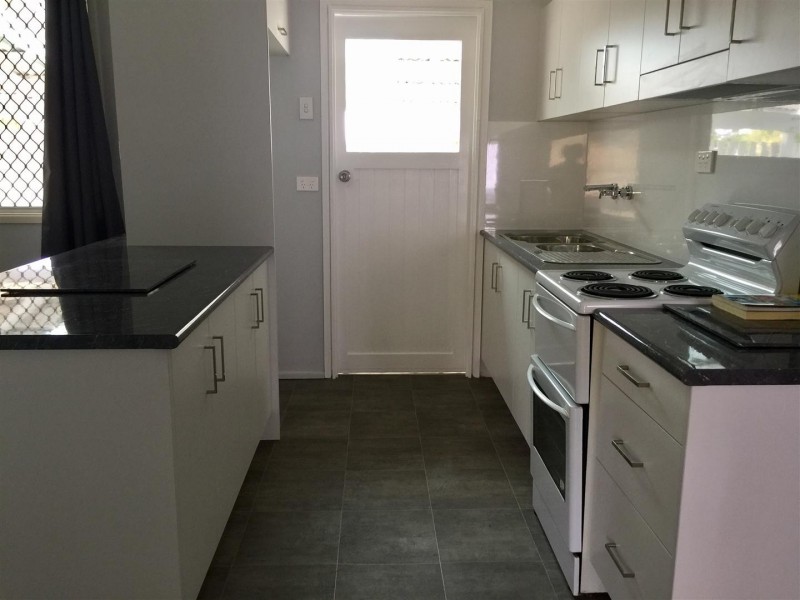 35 Reservoir Street, Gracemere QLD 4702