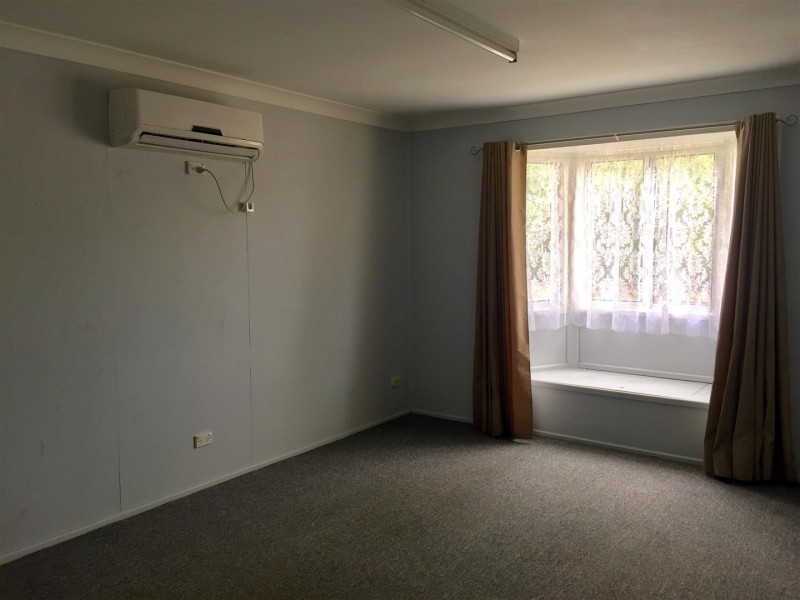 35 Reservoir Street, Gracemere QLD 4702