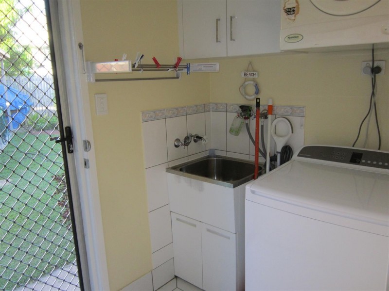 4 Griffin Street, Kawana QLD 4701