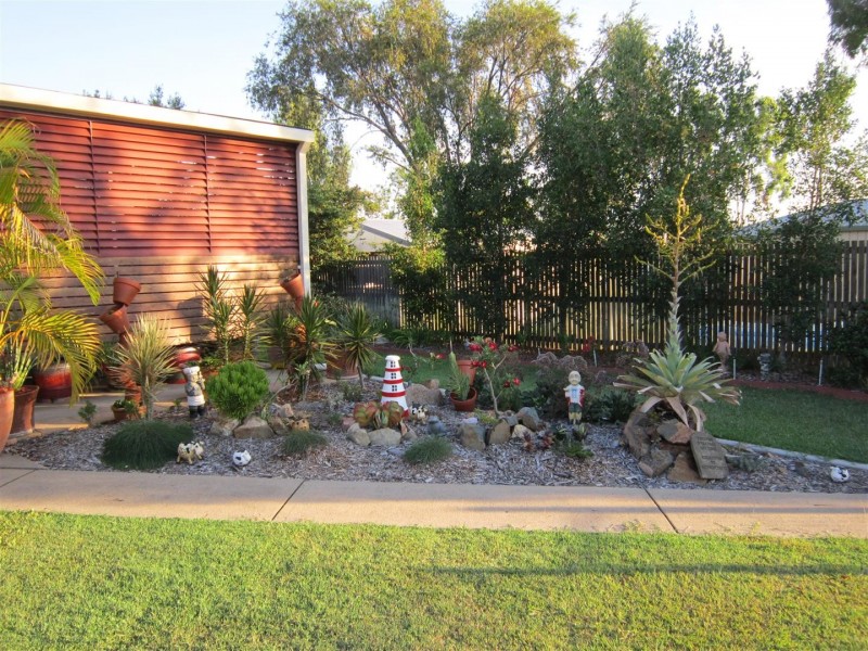 4 Griffin Street, Kawana QLD 4701