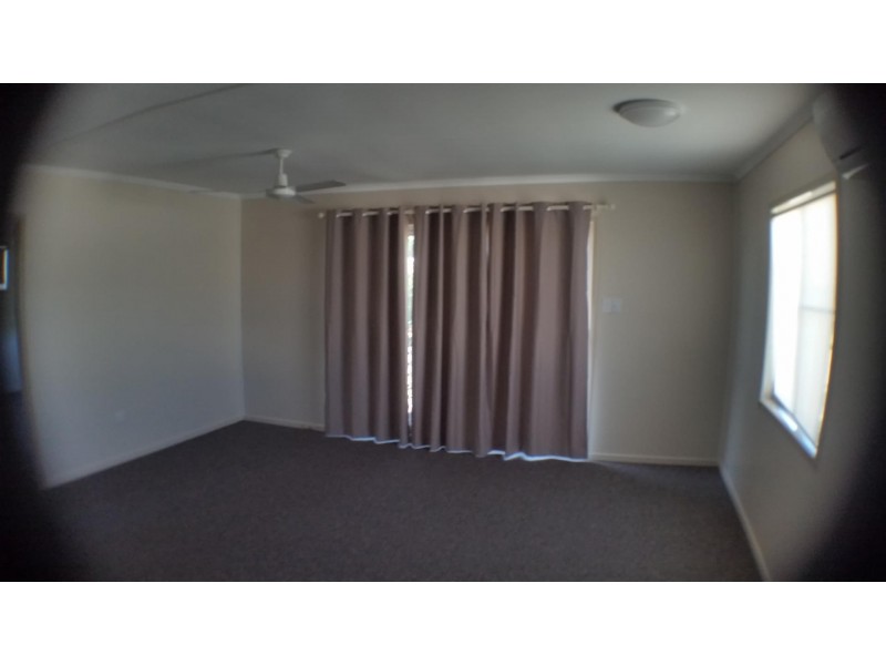 1/264 Noel Street, Berserker QLD 4701