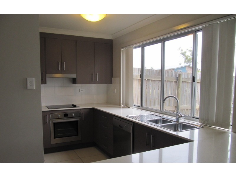 9 Owen Avenue, Gracemere QLD 4702