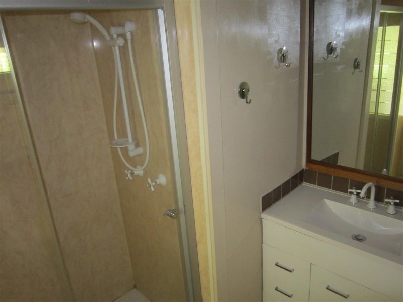 21 Langmorn Street, Raglan QLD 4697