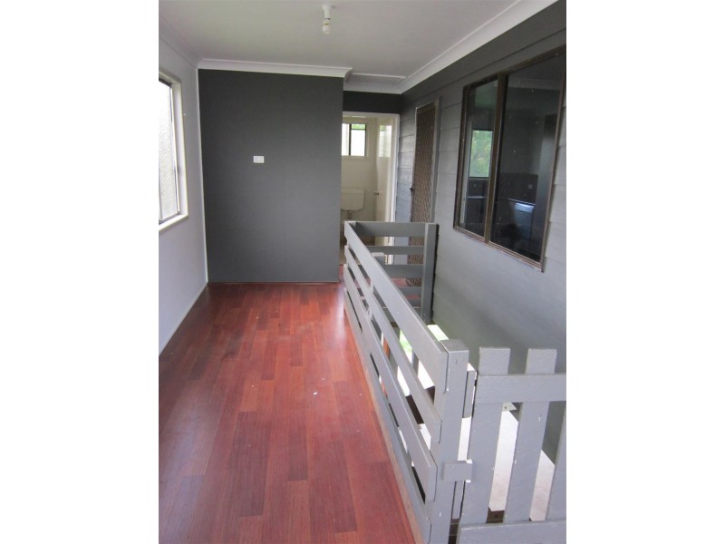 86 James Street, Mount Morgan QLD 4714