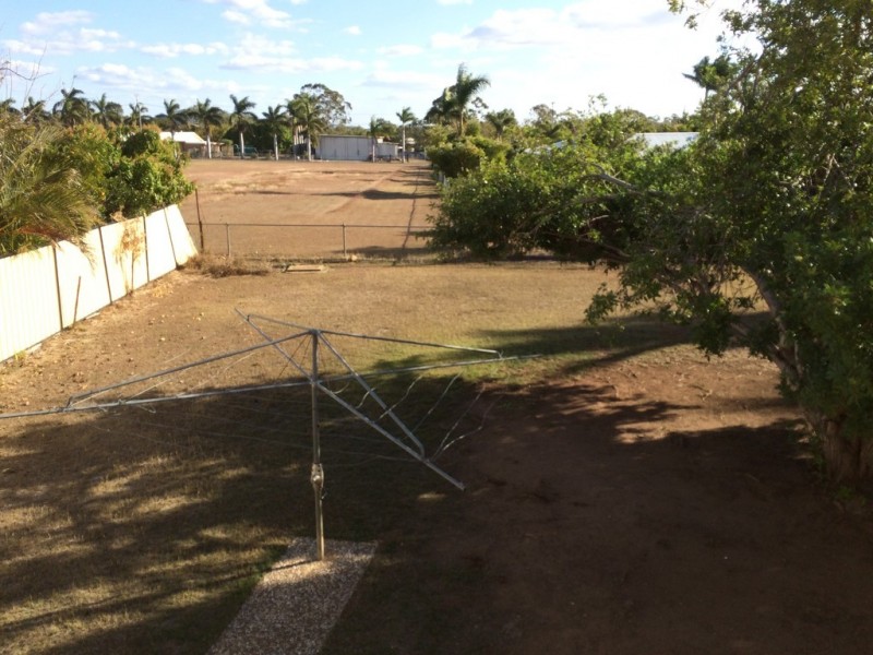 30 DEAKIN CLOSE, Gracemere QLD 4702