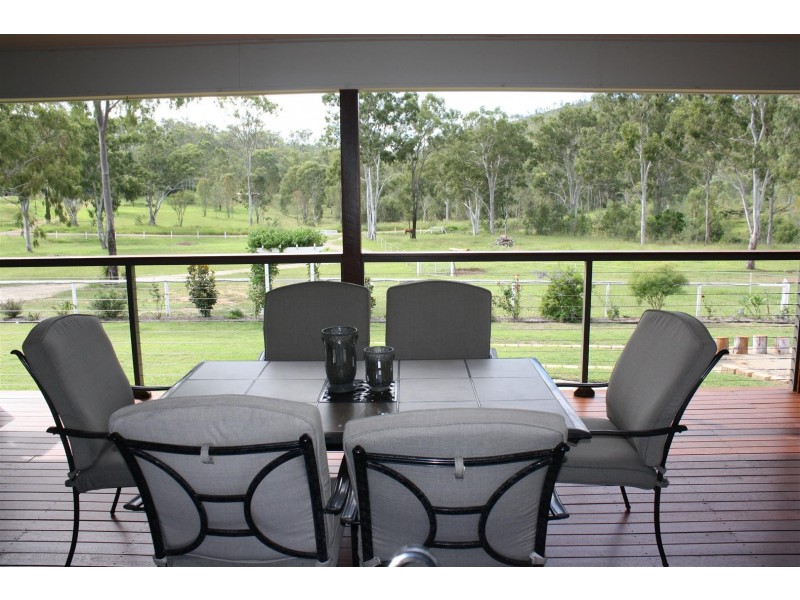 4 Cooks Road, Mount Morgan QLD 4714