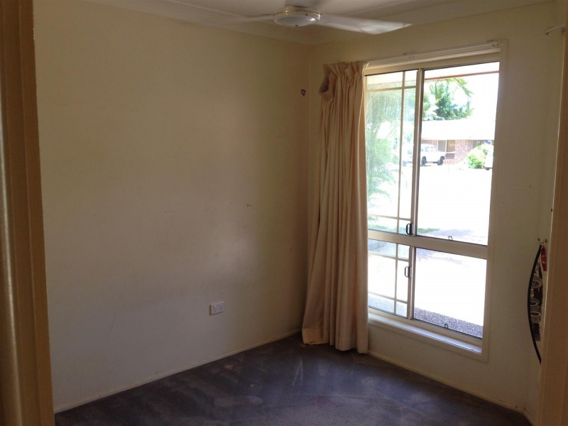 9 Deakin Close, Gracemere QLD 4702