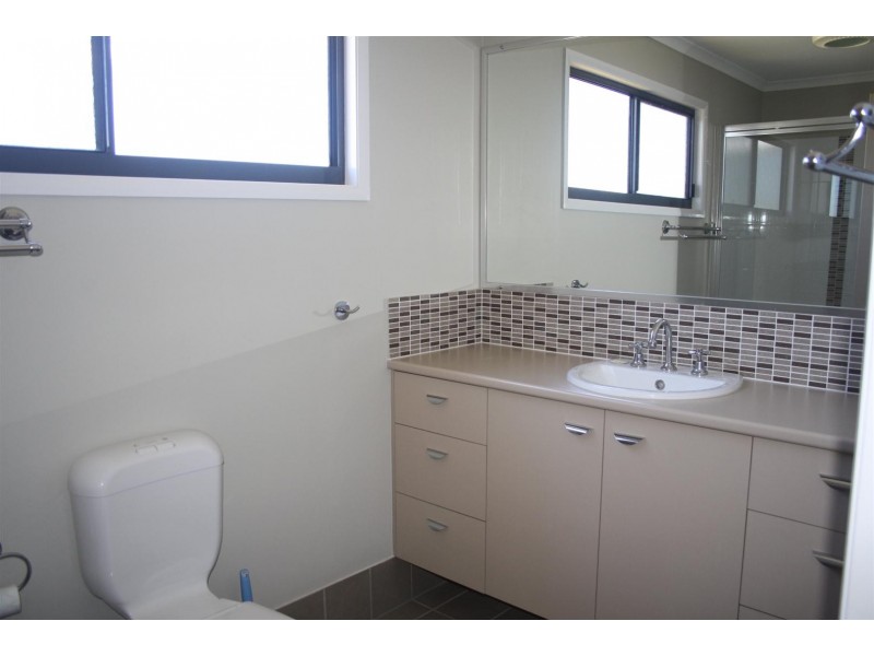 21 Huff Street, Gracemere QLD 4702