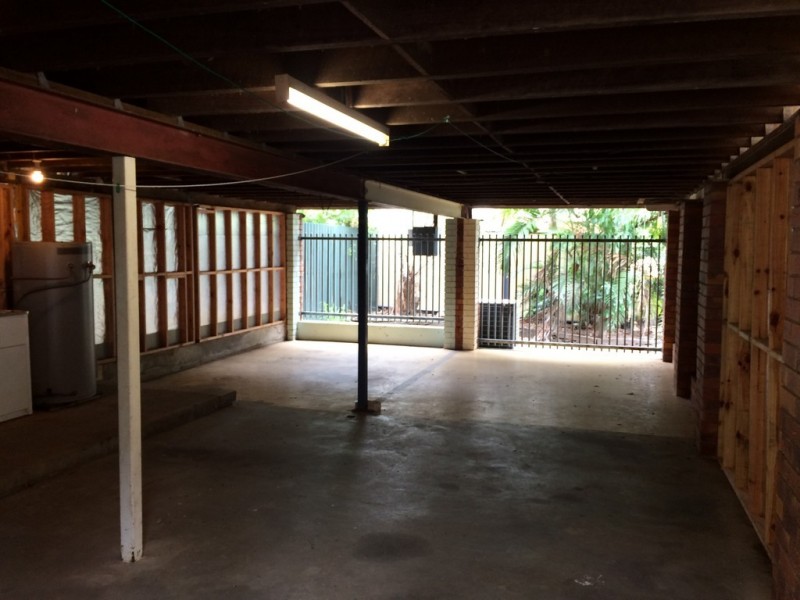 11 Sydney King Close, Gracemere QLD 4702