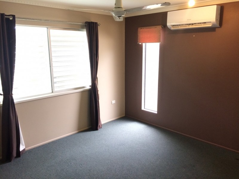 11 Sydney King Close, Gracemere QLD 4702