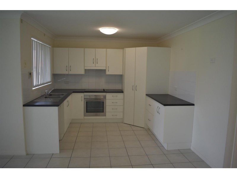 13 Riley Drive, Gracemere QLD 4702