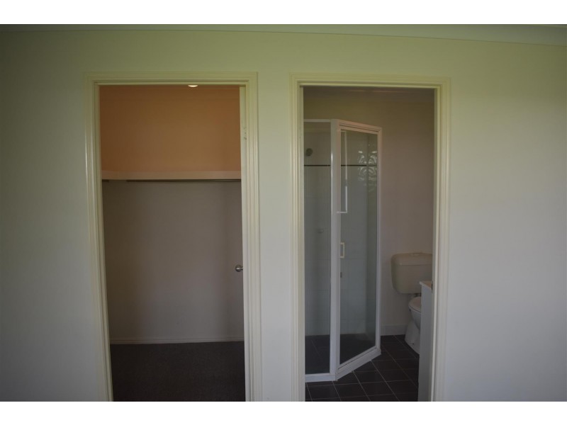 13 Riley Drive, Gracemere QLD 4702