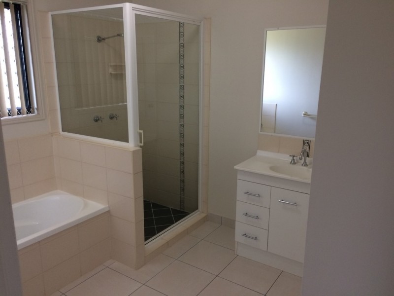 3 Anna Meares Avenue, Gracemere QLD 4702