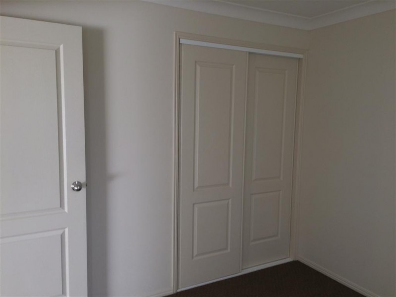 2 Annie Close, Gracemere QLD 4702