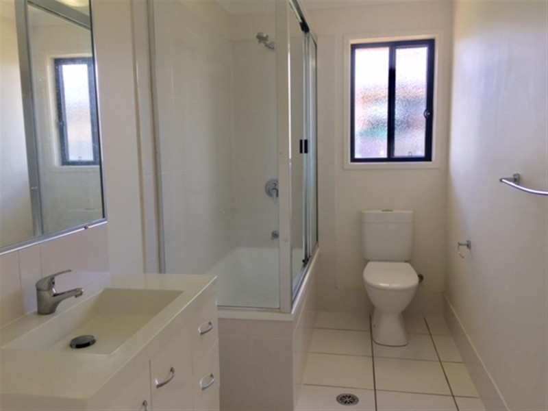 31 Justin Street, Gracemere QLD 4702