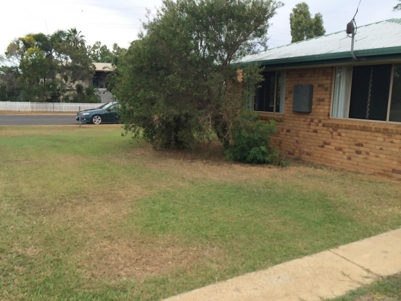 2 Cowan Street, Gracemere QLD 4702