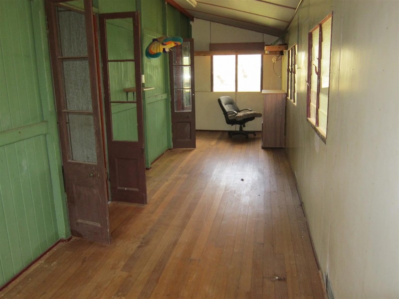 10 Smalls Road, Mount Morgan QLD 4714