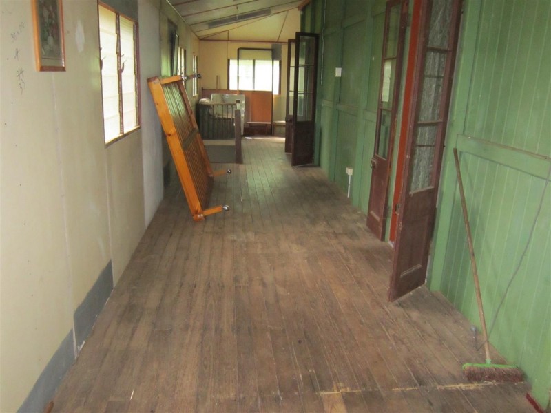 10 Smalls Road, Mount Morgan QLD 4714