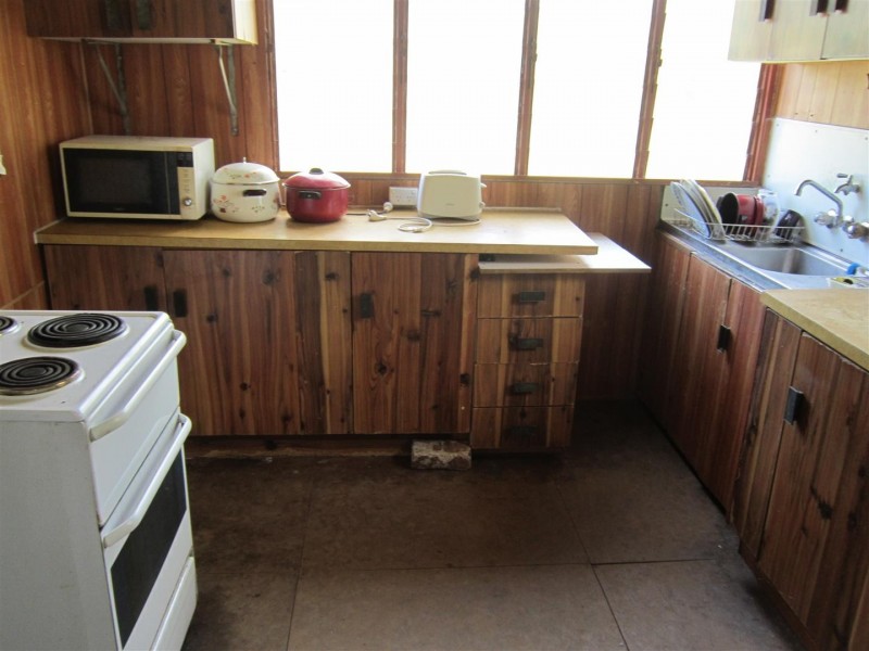 10 Smalls Road, Mount Morgan QLD 4714