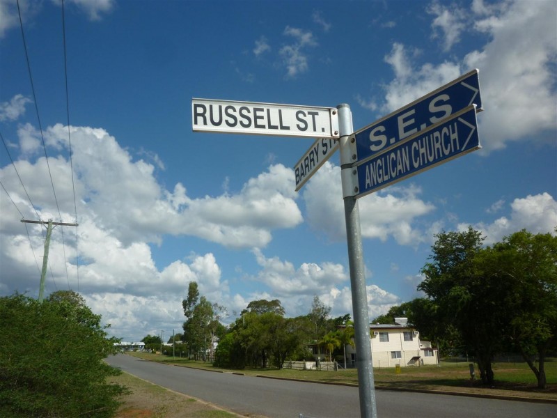 9 Russell Street, Gracemere QLD 4702
