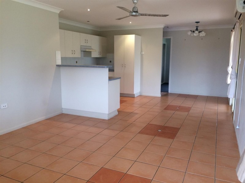 12 Rosewood Avenue, Gracemere QLD 4702