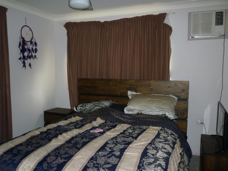 3 Barry Street, Gracemere QLD 4702