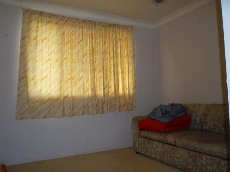 3 Barry Street, Gracemere QLD 4702