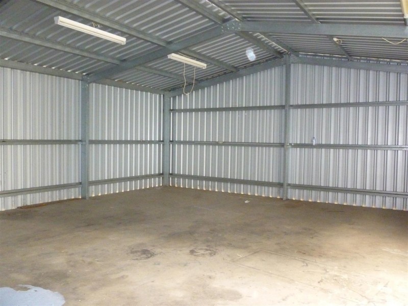 3 Barry Street, Gracemere QLD 4702