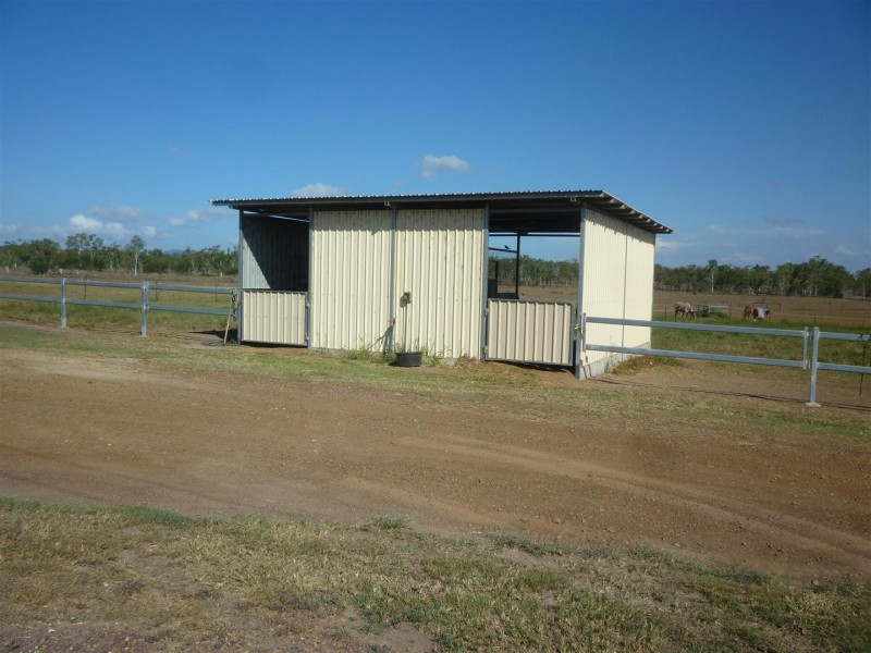 218 South Yaamba Road, Alton Downs QLD 4702