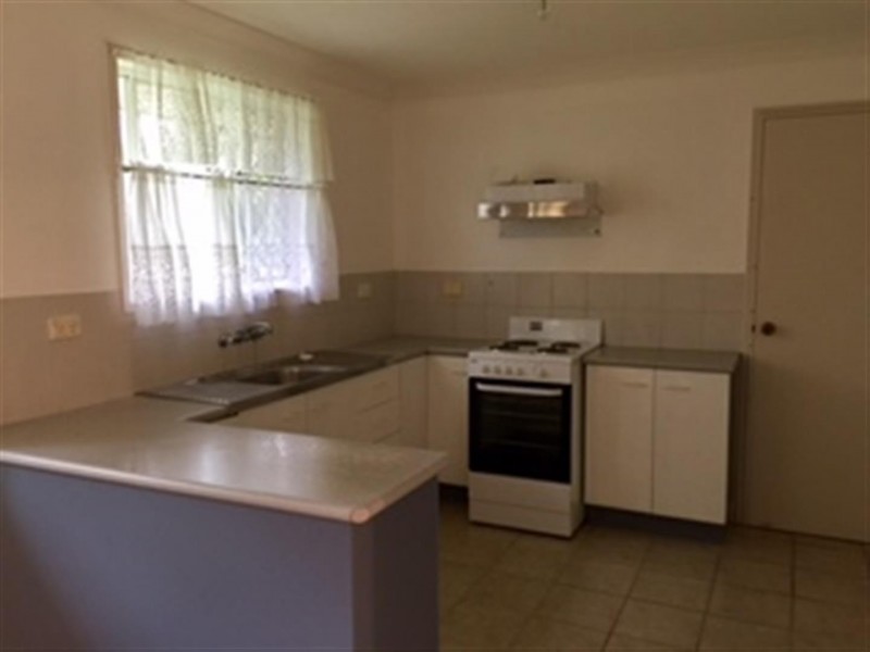 73 Donovan Crescent, Gracemere QLD 4702