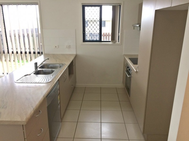 6 Viney Street, Gracemere QLD 4702