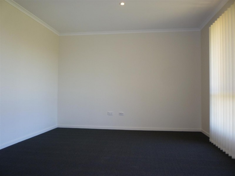 9 Tawarra Crescent, Gracemere QLD 4702
