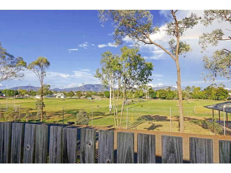 6 Kingel Street, Wandal QLD 4700