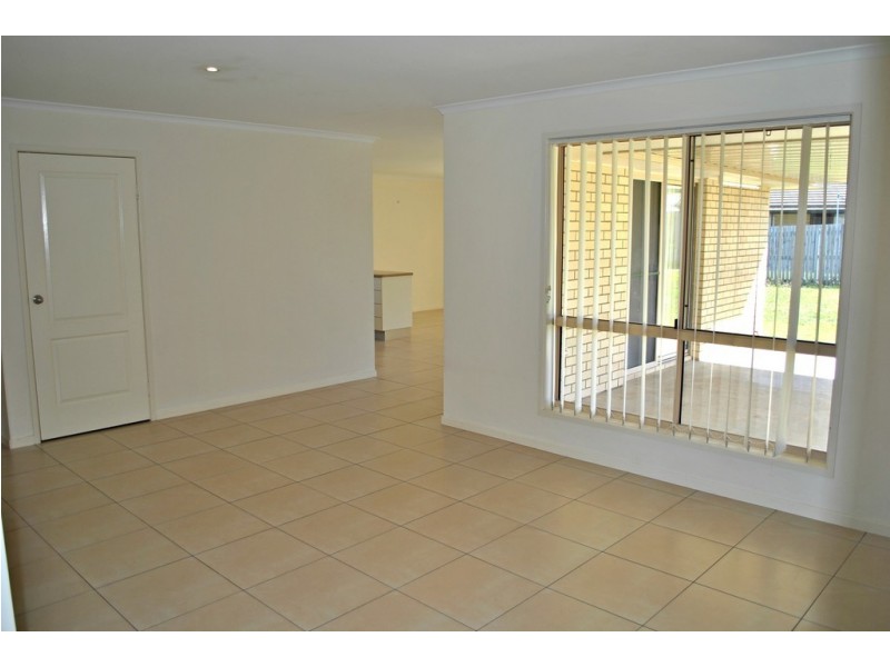 20 Jamie Crescent, Gracemere QLD 4702
