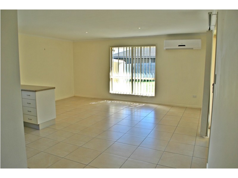 20 Jamie Crescent, Gracemere QLD 4702